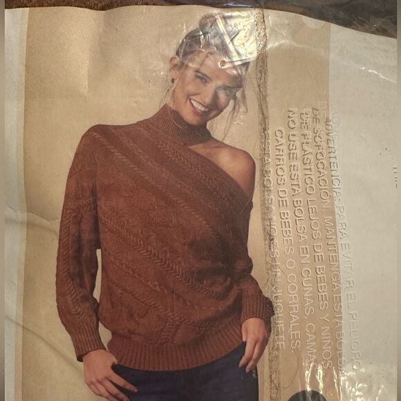Venus One-Shoulder Turtleneck Size 1X Brown Chunky Knit Dolman Sleeves NWT - Picture 1 of 3